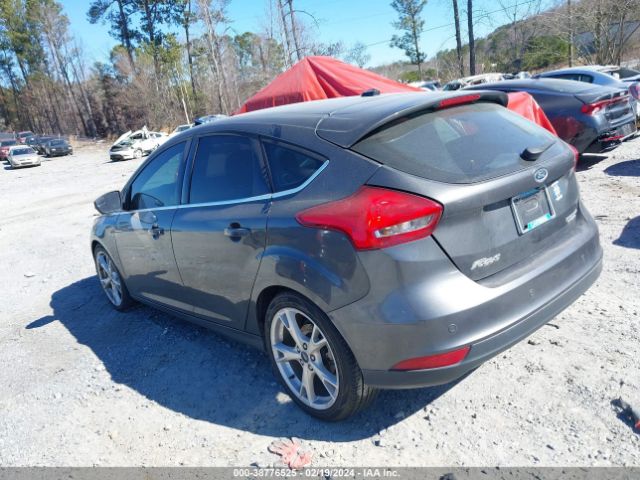 2016 FORD FOCUS 1FADP3N27GL305874 Photo 2