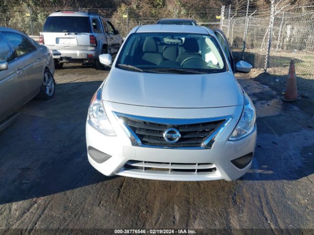 3N1CN7AP1JL813986 Nissan Versa 1.6 S+