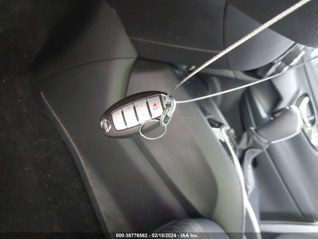 Nissan ROGUE SV 2017 5N1AT2MT3HC888096 Image 11