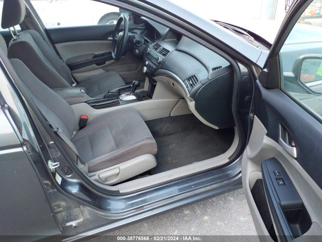 2011 HONDA ACCORD 2.4 LX-P VIN: 1HGCP2F45BA081591
