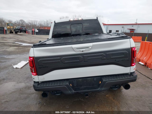 Ford F-150 Raptor 2018 1FTFW1RG9JFB71973 Image 17