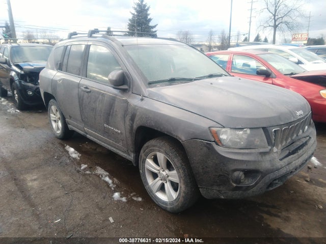 Jeep Compass Latitude 2016 1C4NJDEB1GD572671 Image 1