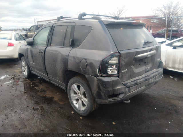 Jeep Compass Latitude 2016 1C4NJDEB1GD572671 Image 3