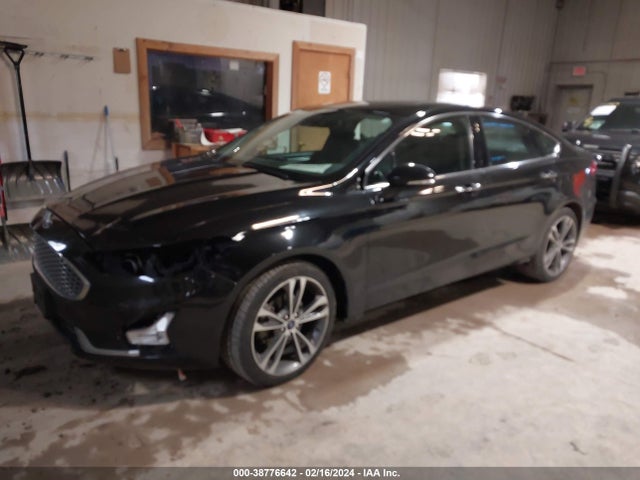 Ford Fusion Titanium 2020 3FA6P0K94LR116264 Image 2