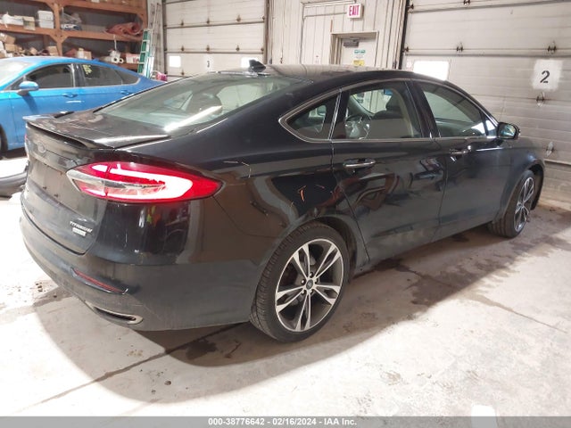 Ford Fusion Titanium 2020 3FA6P0K94LR116264 Image 4