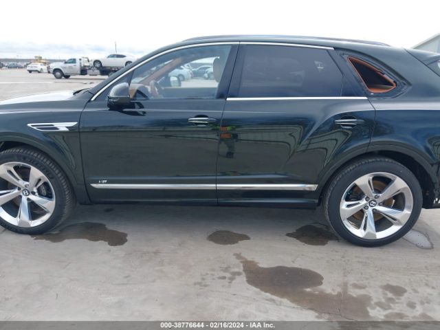 SJAAM2ZV4NC012243 Bentley Bentayga S/v8