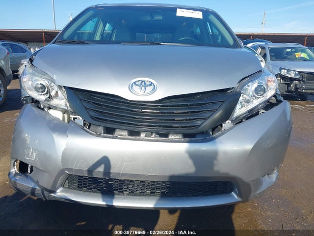Toyota Sienna L 7 Passenger 2017 5TDZZ3DC7HS812018 Image 6