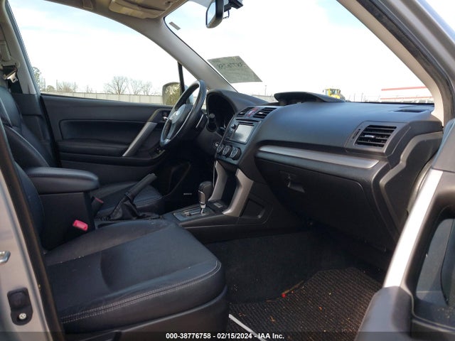 Subaru Forester 2.0xt Touring 2014 JF2SJGMC8EH409182 Image 5