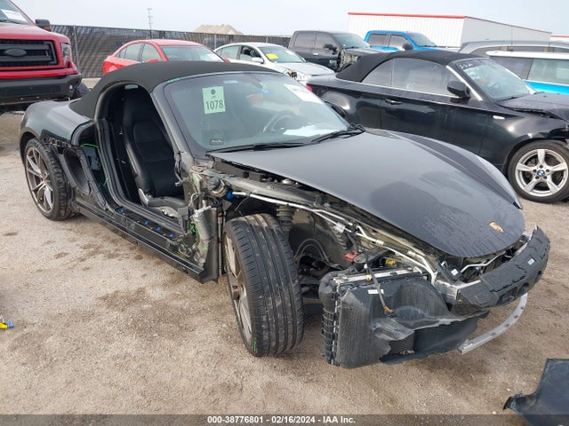 2019 PORSCHE 718 BOXSTER WP0CA2A85KS211437 Photo 0