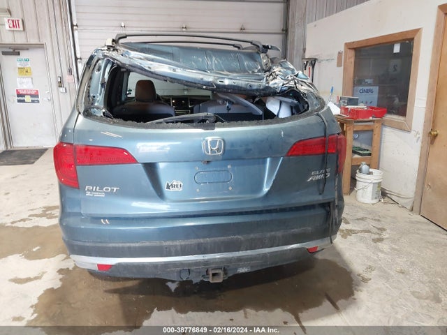 Honda Pilot Elite 2018 5FNYF6H02JB064889 Image 17