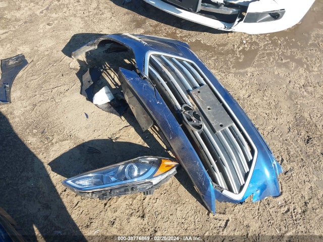 Hyundai ELANTRA SE 2017 5NPD84LF2HH050205 Image 12