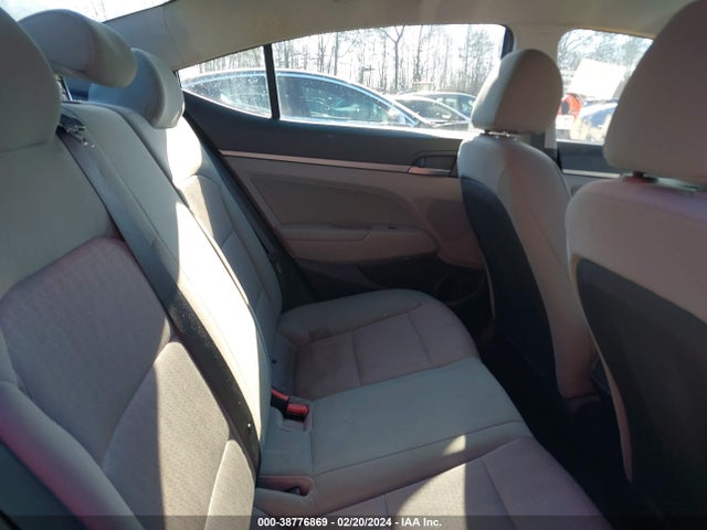 Hyundai ELANTRA SE 2017 5NPD84LF2HH050205 Image 8
