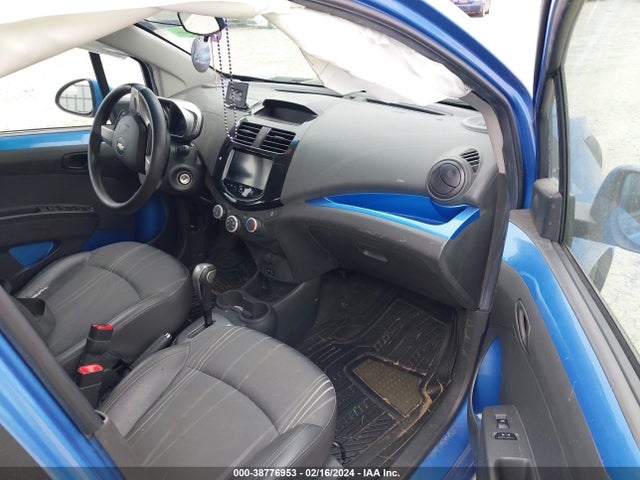 Chevrolet Spark 1lt Auto 2014 KL8CD6S96EC406170 Image 5