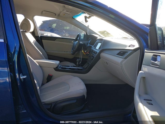 2017 HYUNDAI SONATA SE VIN: 5NPE24AFXHH505164