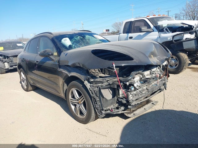 2016 PORSCHE MACAN WP1AB2A55GLB58314 Photo 0