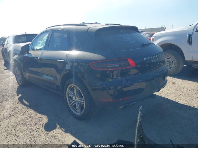 2016 PORSCHE MACAN WP1AB2A55GLB58314 Photo 2