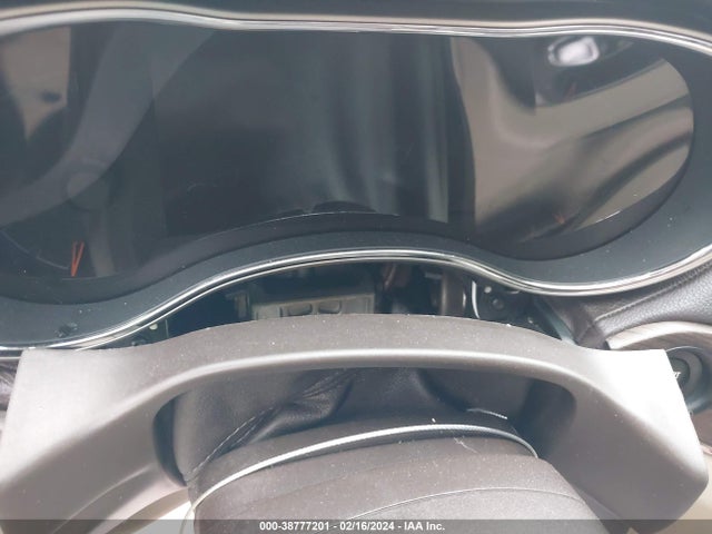 Jeep Grand Cherokee Overland 2015 1C4RJECG4FC872733 Image 15
