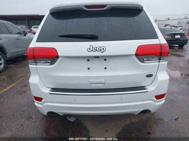 Jeep Grand Cherokee Overland 2015 1C4RJECG4FC872733 Image 16