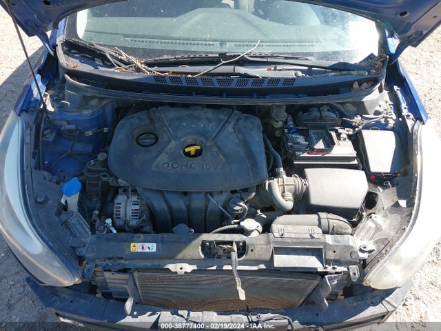 2016 HYUNDAI ELANTRA SE VIN: 5NPDH4AE8GH755602