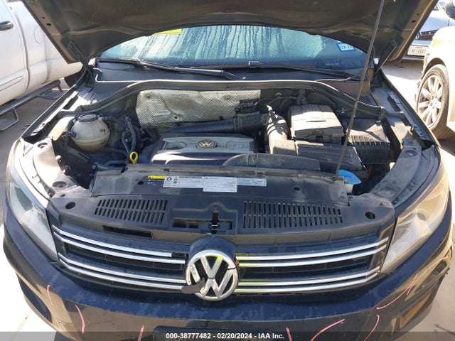 WVGAV7AX9HK044326 Volkswagen Tiguan 2.0t/2.0t S