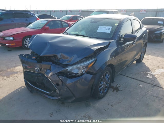Toyota YARIS LE 2019 3MYDLBYVXKY502139 Image 2