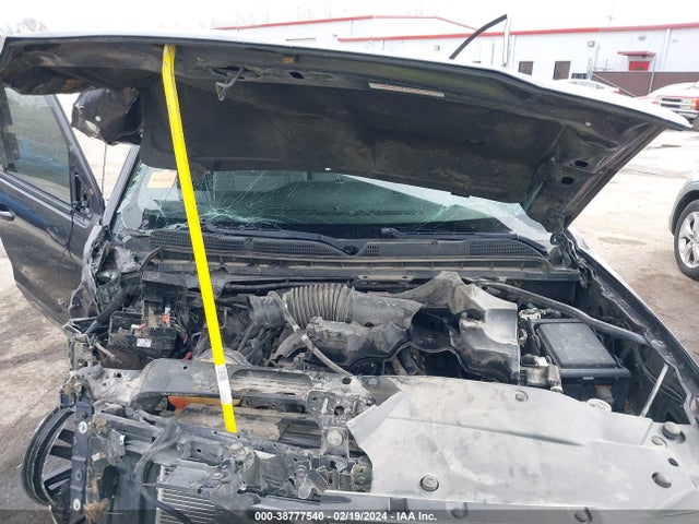 Chevrolet Silverado 1500 1lt 2016 1GCUKREC0GF140219 Image 10