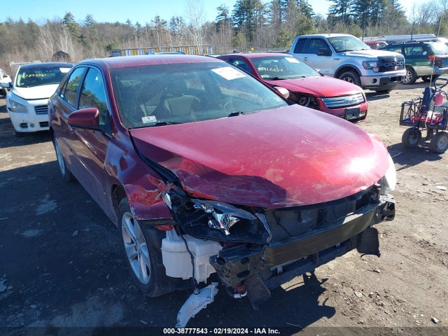 Toyota CAMRY LE 2016 4T1BF1FK7GU596132 Image 1