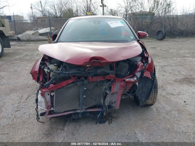 NMTKHMBX7JR026904 Toyota C-hr Xle Premium