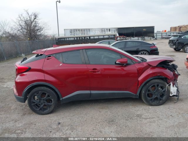 NMTKHMBX7JR026904 Toyota C-hr Xle Premium