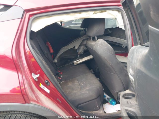 NMTKHMBX7JR026904 Toyota C-hr Xle Premium