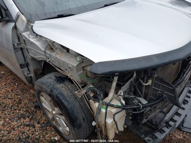 Nissan ROGUE SV 2016 JN8AT2MT0GW024824 Image 13