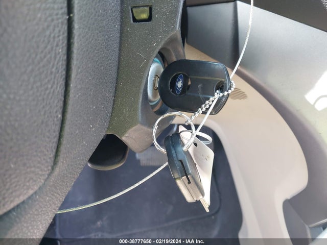 Ford ESCAPE SE 2017 1FMCU0G98HUA83635 Image 11