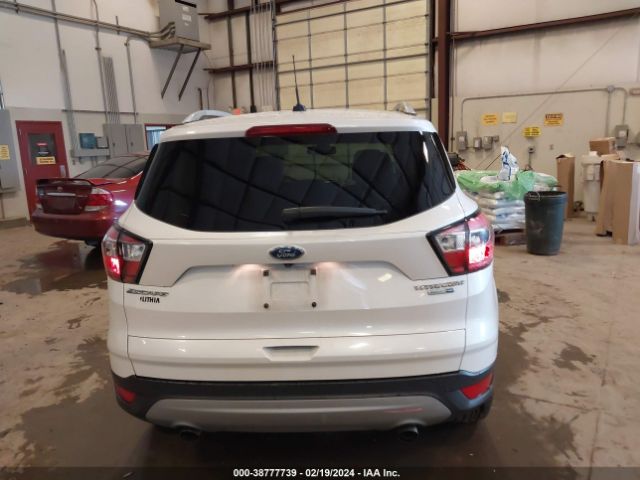 1FMCU9J90HUD28716 Ford Escape Titanium