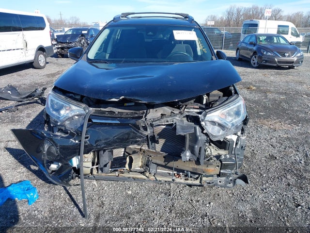 Toyota Rav4 Xle 2017 2T3RFREV9HW596893 Image 13