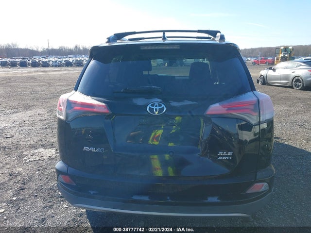 Toyota Rav4 Xle 2017 2T3RFREV9HW596893 Image 17