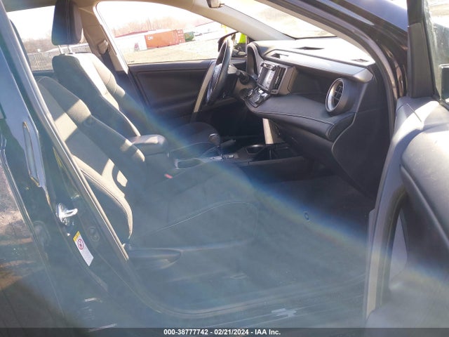 Toyota Rav4 Xle 2017 2T3RFREV9HW596893 Image 5