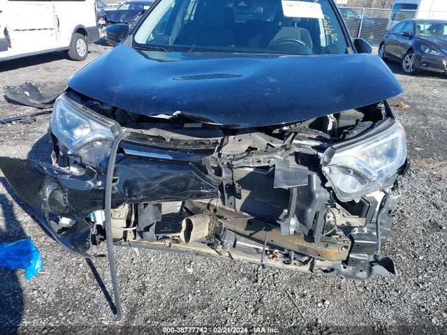 Toyota Rav4 Xle 2017 2T3RFREV9HW596893 Image 6