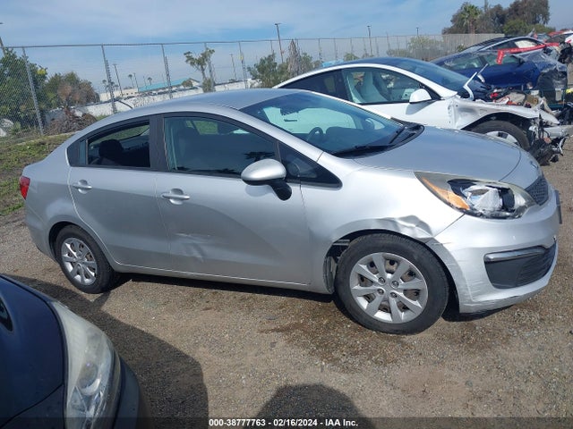 KIA RIO LX 2016 KNADM4A31G6677357 Image 12