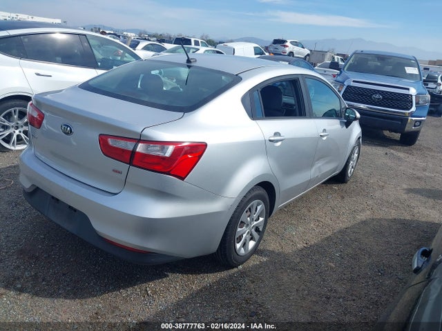 KIA RIO LX 2016 KNADM4A31G6677357 Image 4