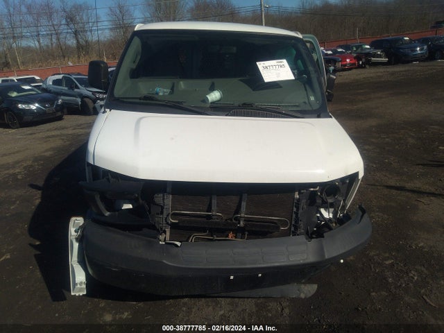 Chevrolet Express 2500 Work Van 2016 1GCWGAFF1G1120658 Image 12