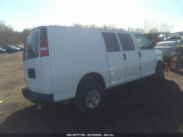 Chevrolet Express 2500 Work Van 2016 1GCWGAFF1G1120658 Image 4