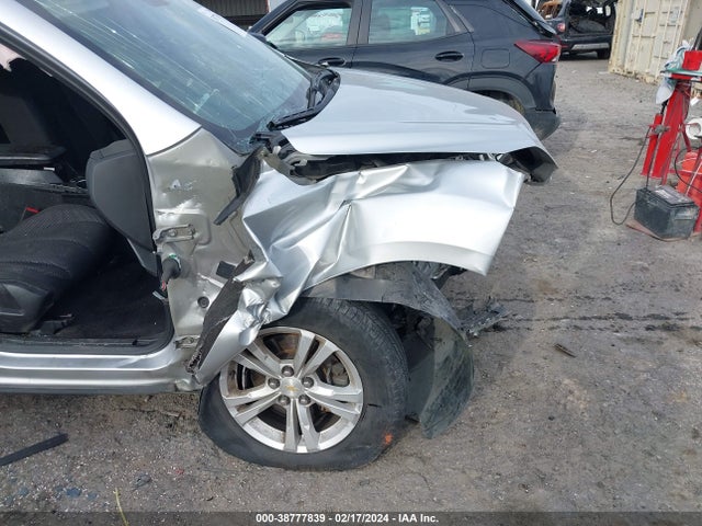 Chevrolet EQUINOX LS 2016 1GNFLEEK2GZ104317 Image 13