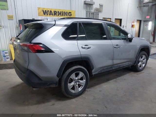 Toyota Rav4 Xle 2021 2T3P1RFV9MW157112 Image 4