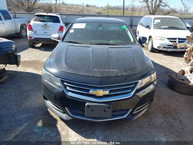 Chevrolet IMPALA 1LT 2018 2G1105S30J9133690 Image 12