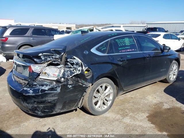 Chevrolet IMPALA 1LT 2018 2G1105S30J9133690 Image 4