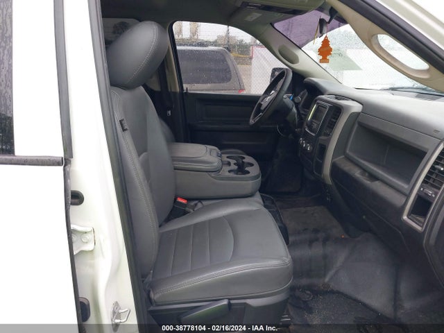 RAM 2500 Tradesman  4x2 8' Box 2018 3C6UR4HJ8JG312955 Image 5