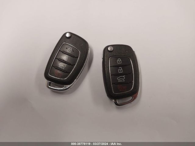 2018 HYUNDAI TUCSON KM8J33A42JU670900 Photo 10