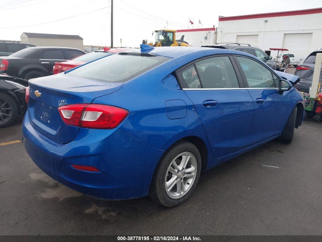 Chevrolet Cruze Lt Auto 2018 1G1BE5SM9J7150746 Image 4