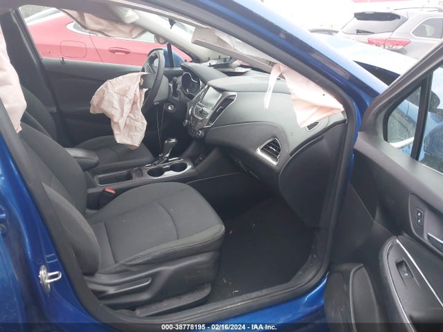 Chevrolet Cruze Lt Auto 2018 1G1BE5SM9J7150746 Image 5