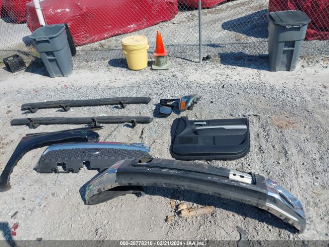 5TFRM5F15JX134147 Toyota Tundra Sr5 4.6l V8